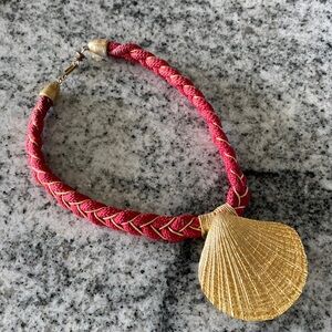 Vintage Gold Tone Shell Necklace With Coral Fabric!